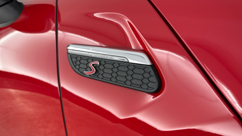 MINI Hatchback 2.0 Cooper S Classic 5dr Petrol Hatchback